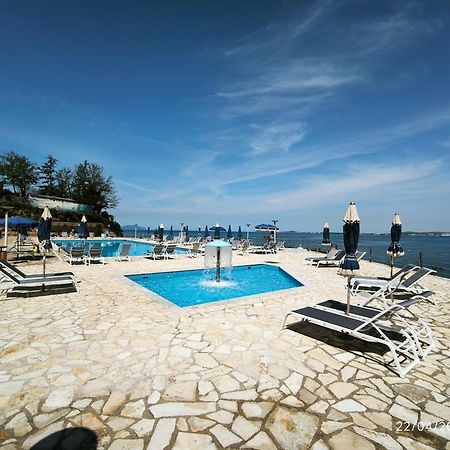 Matthews Beach House Vlorë Exterior foto