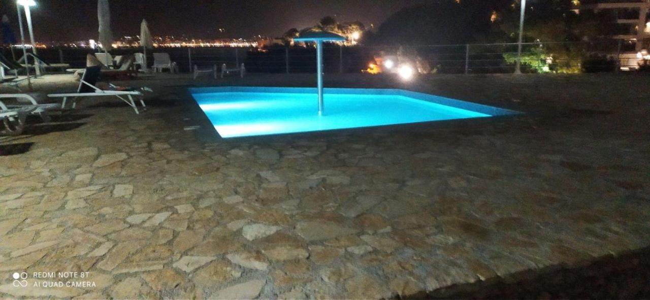 Matthews Beach House Vlorë Exterior foto